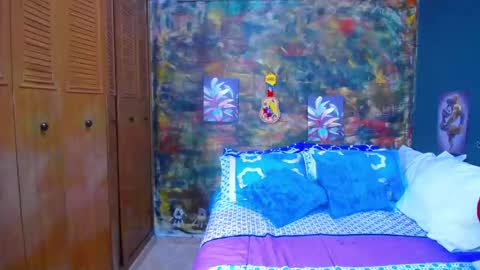 gina online show from March 2026 09:09:02 PM