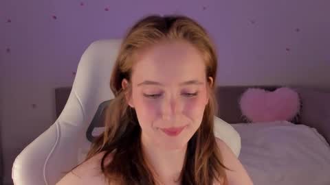 Sofia online show from October 2025 07:47:02 PM