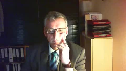 Franz online show from February 2026 04:05:02 PM