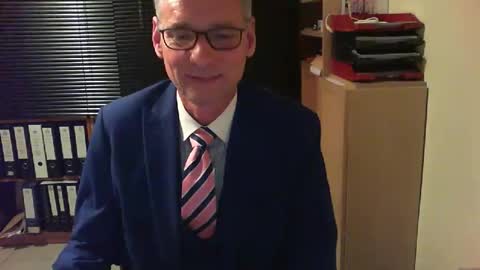 Franz online show from May 2026 05:19:01 PM