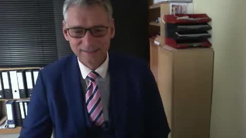 Franz online show from May 2026 08:29:01 AM