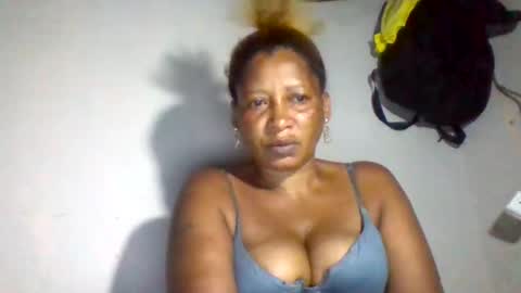 Snapshot of wharda chatting on May 2026 04:50:01 AM wharda online show from May 2026 04:50:01 AM