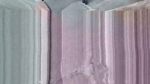 what_whaaat online show from April 2026 01:05:02 PM