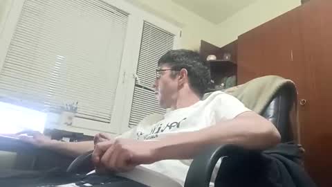 stoffy online show from April 2026 01:50:02 AM