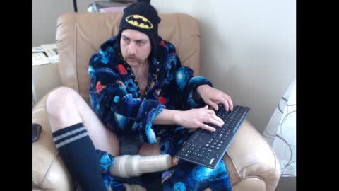 Snapshot of whiskyjane chatting on February 2025 04:14:01 PM Whisky Jane Autumn Cabin Fever online show from February 2025 04:14:01 PM