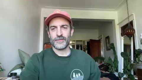 Snapshot of whiskylovexxx chatting on May 2026 06:35:02 PM WhiskyLove online show from May 2026 06:35:02 PM