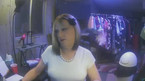 Whisper online show from February 2025 03:22:01 AM