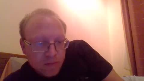 Whispersindark online show from May 2026 02:19:01 AM