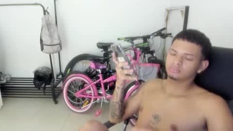 Snapshot of white_master444 chatting on June 2026 07:31:01 PM white online show from June 2026 07:31:01 PM