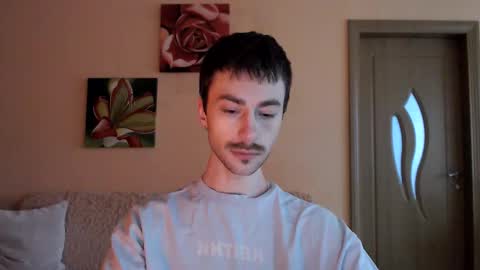 Snapshot of white_sport chatting on February 2026 12:10:01 PM Tom online show from February 2026 12:10:01 PM