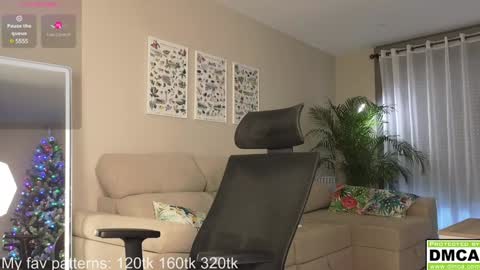 Anisha online show from December 2024 11:09:01 AM