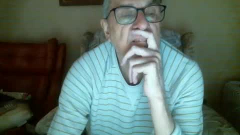 Snapshot of whitebriefs009 chatting on January 2025 09:18:02 AM whitebriefs009 online show from January 2025 09:18:02 AM