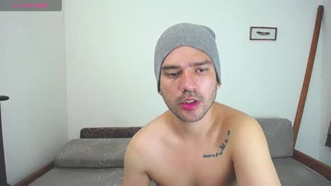 Dylan white online show from January 2025 04:22:01 PM