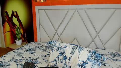 Dylan white online show from February 2025 09:31:01 PM