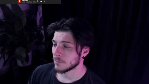 Snapshot of whiteegrimm chatting on April 2026 08:37:02 PM Gus online show from April 2026 08:37:02 PM