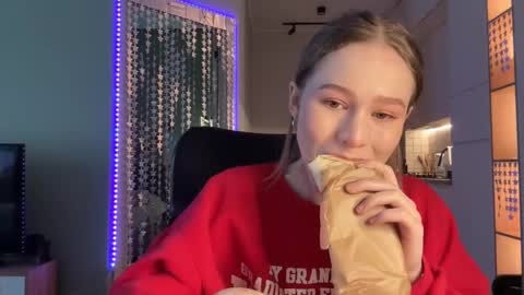 Alisa online show from January 2025 06:47:02 AM