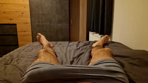 whoknowssomeone online show from February 2025 11:01:01 PM