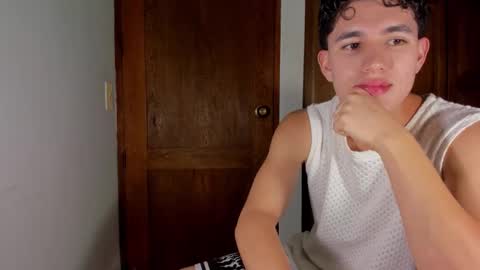 whos_he online show from January 2026 12:59:02 AM