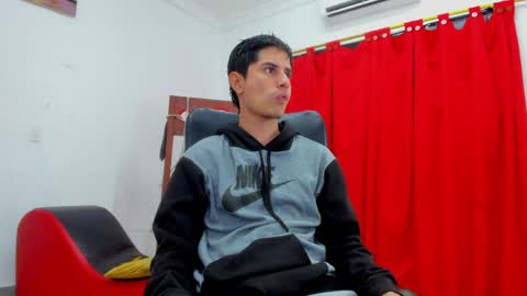 Snapshot of wickedboy_twink chatting on May 2026 10:55:01 PM JAISON online show from May 2026 10:55:01 PM