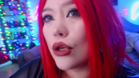 Snapshot of wickedxqueen chatting on December 2024 10:26:01 PM Laura  online show from December 2024 10:26:01 PM