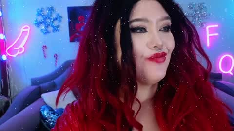Snapshot of wickedxqueen chatting on December 2024 07:37:02 AM Laura  online show from December 2024 07:37:02 AM