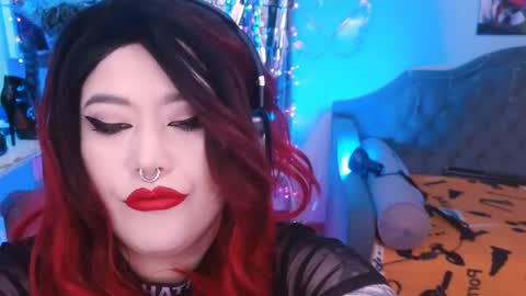 Snapshot of wickedxqueen chatting on February 2025 09:46:01 PM Laura  online show from February 2025 09:46:01 PM
