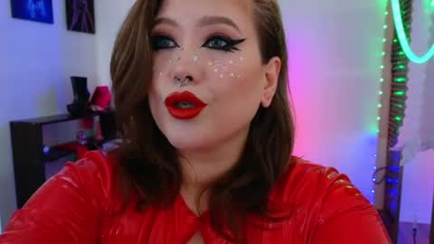 Laura  online show from June 2026 12:52:01 PM