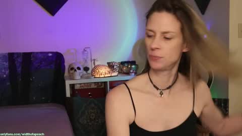 Gretchen  Jimmy online show from October 2025 02:33:01 AM