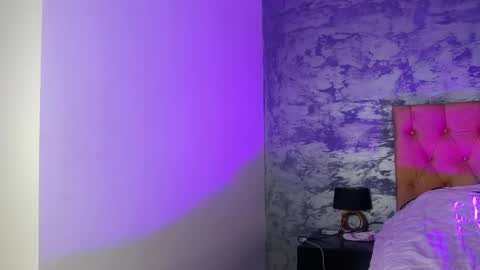 Rihanna online show from April 2026 07:58:02 PM