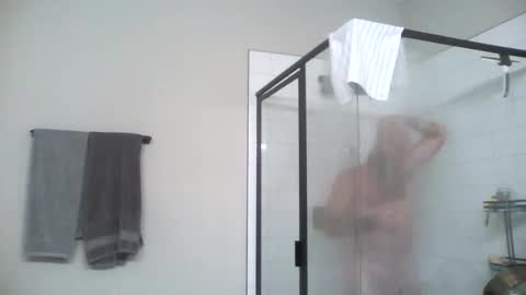 Snapshot of wil1565 chatting on November 2025 01:55:01 AM wil1565 online show from November 2025 01:55:01 AM