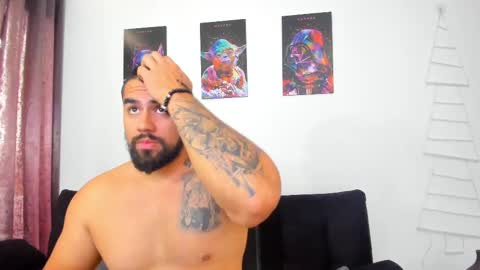 Devon and Chloe online show from March 2025 03:13:02 PM