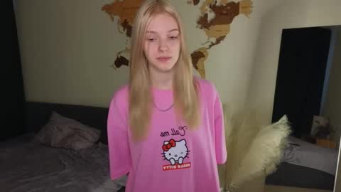 Snapshot of wildadearborn chatting on February 2025 09:13:02 AM Ava online show from February 2025 09:13:02 AM