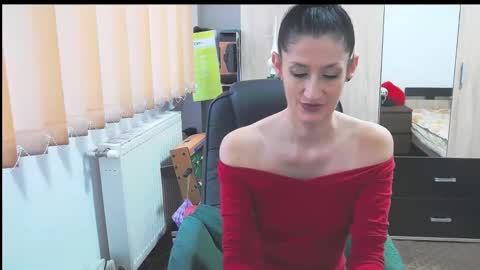 Snapshot of wildbea23 chatting on January 2026 06:59:02 AM Bea online show from January 2026 06:59:02 AM