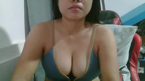 camille online show from November 2025 11:37:01 PM