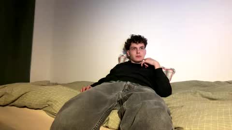 Snapshot of wilddesire18 chatting on March 2026 06:03:01 PM wilddesire18 online show from March 2026 06:03:01 PM