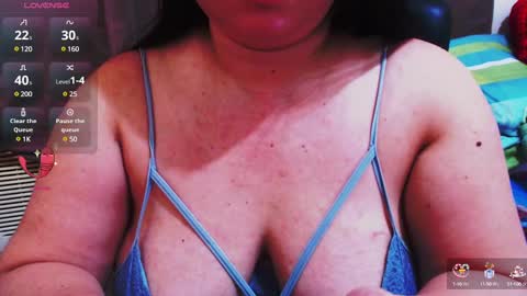 Snapshot of wildhotasianx chatting on December 2024 06:35:02 AM wildhotasianx online show from December 2024 06:35:02 AM