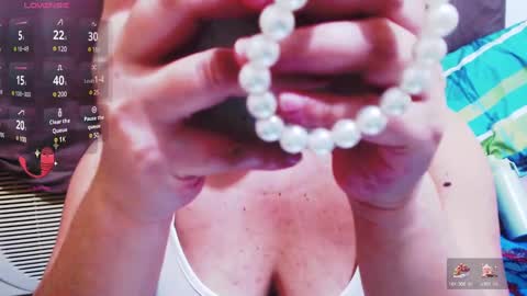 Snapshot of wildhotasianx chatting on December 2024 12:13:02 PM wildhotasianx online show from December 2024 12:13:02 PM