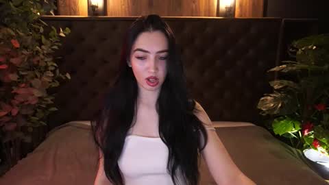 Alena online show from March 2026 07:03:01 AM