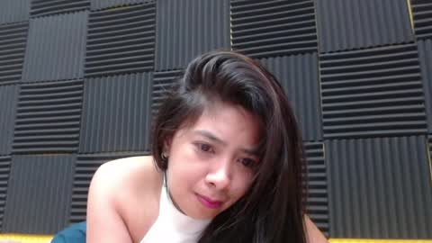 Wildnyx online show from March 2026 05:19:01 AM