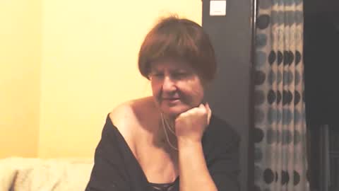 WildRedCat online show from December 2025 02:57:02 PM