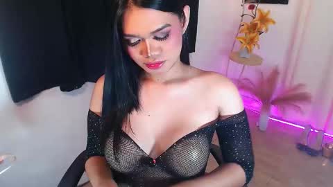 Snapshot of wildsavagelucy chatting on October 2025 02:08:02 AM Ms Lucy online show from October 2025 02:08:02 AM