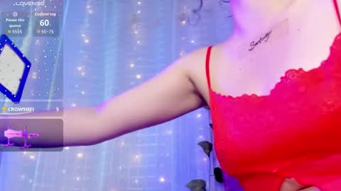 WildSelena online show from November 2025 05:56:02 PM