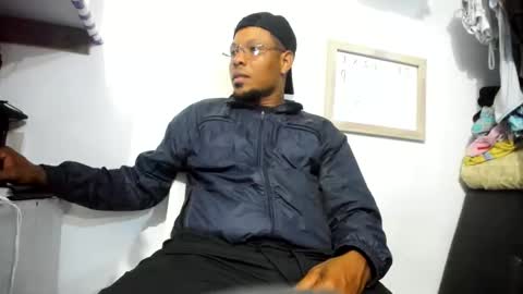 Snapshot of wilfer484725 chatting on June 2026 01:45:01 AM wilfer online show from June 2026 01:45:01 AM