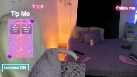 sofia and will online show from September 2025 09:53:02 AM