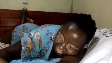 Willa Sara online show from March 2026 06:43:01 PM