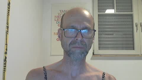 Snapshot of willbillbillwill chatting on March 2026 09:49:02 PM Lilian online show from March 2026 09:49:02 PM