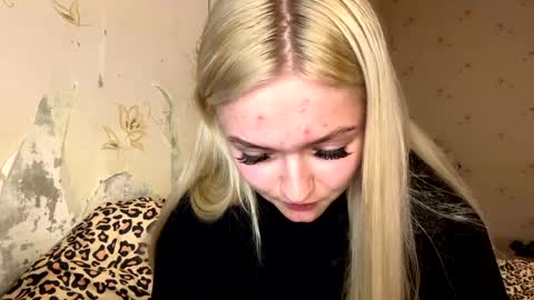 Sophia online show from April 2026 04:30:02 PM