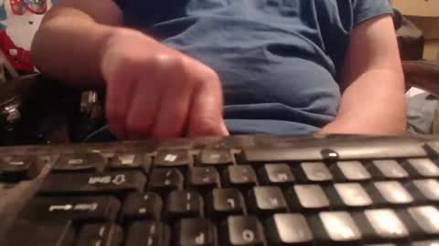 Snapshot of willowstick chatting on May 2026 04:01:02 PM DrainMyBalls online show from May 2026 04:01:02 PM