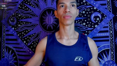 Snapshot of willy_veins chatting on December 2024 12:02:01 PM willy_veins online show from December 2024 12:02:01 PM