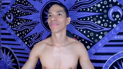 Snapshot of willy_veins chatting on December 2024 02:10:02 AM willy_veins online show from December 2024 02:10:02 AM